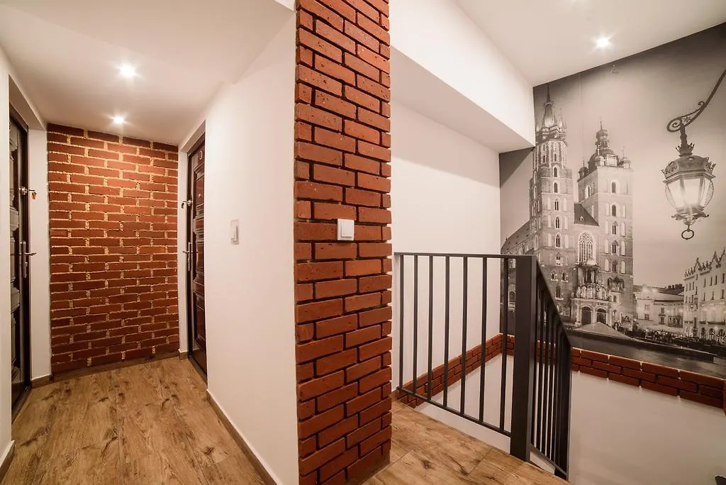 Cracow Rent Apartments - Spacious Apartments For 2-7 People In Quiet Area - Kolberga Street Nr 3 - 10 Min To Main Square By Foot 克拉科夫 0*,