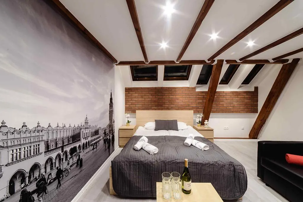 Cracow Rent Apartments - Spacious Apartments For 2-7 People In Quiet Area - Kolberga Street Nr 3 - 10 Min To Main Square By Foot Kraków