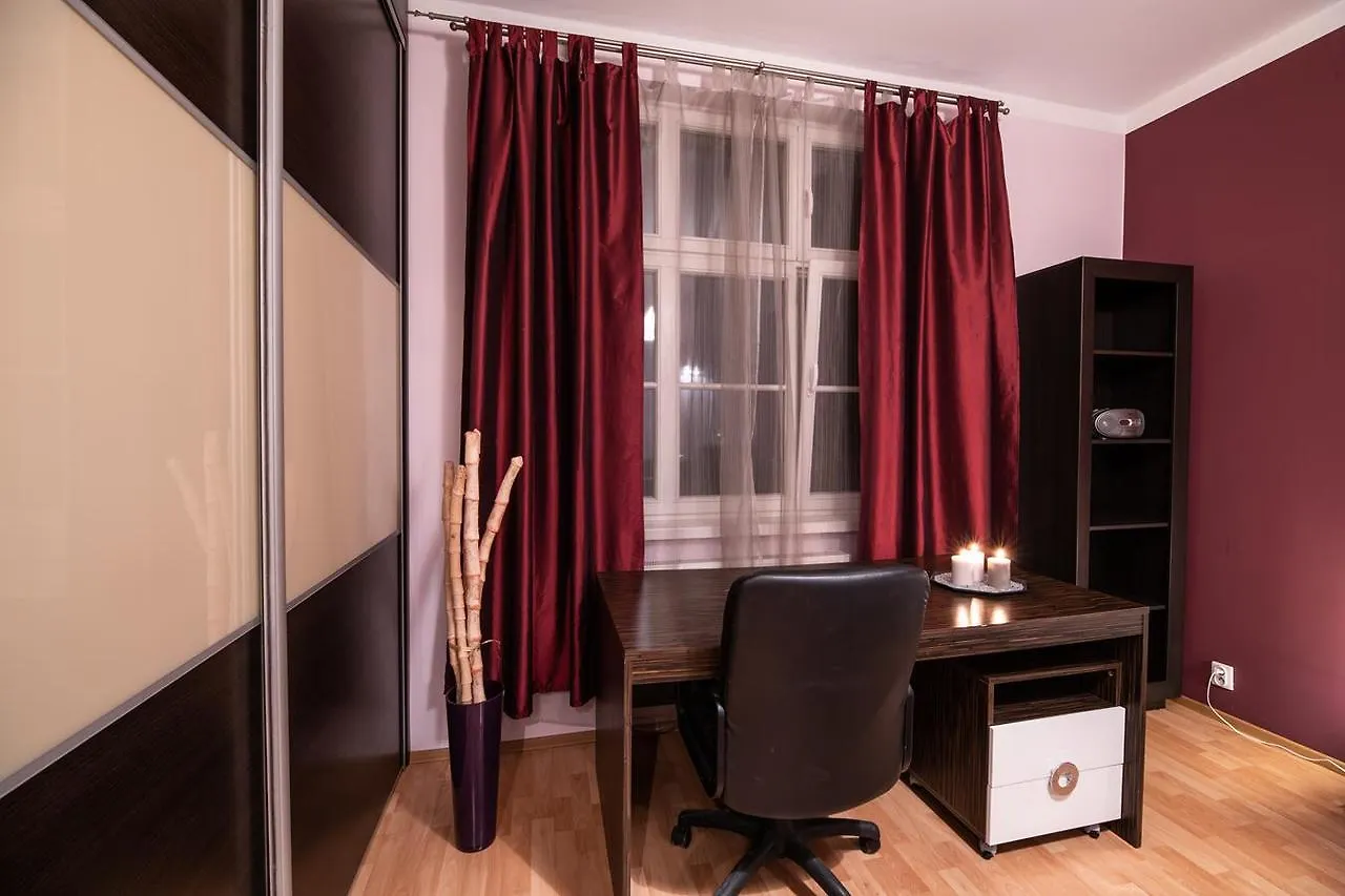 Aparthotel Cracow Rent Apartments: Spacious Stays Near Main Square Krakow Poland
